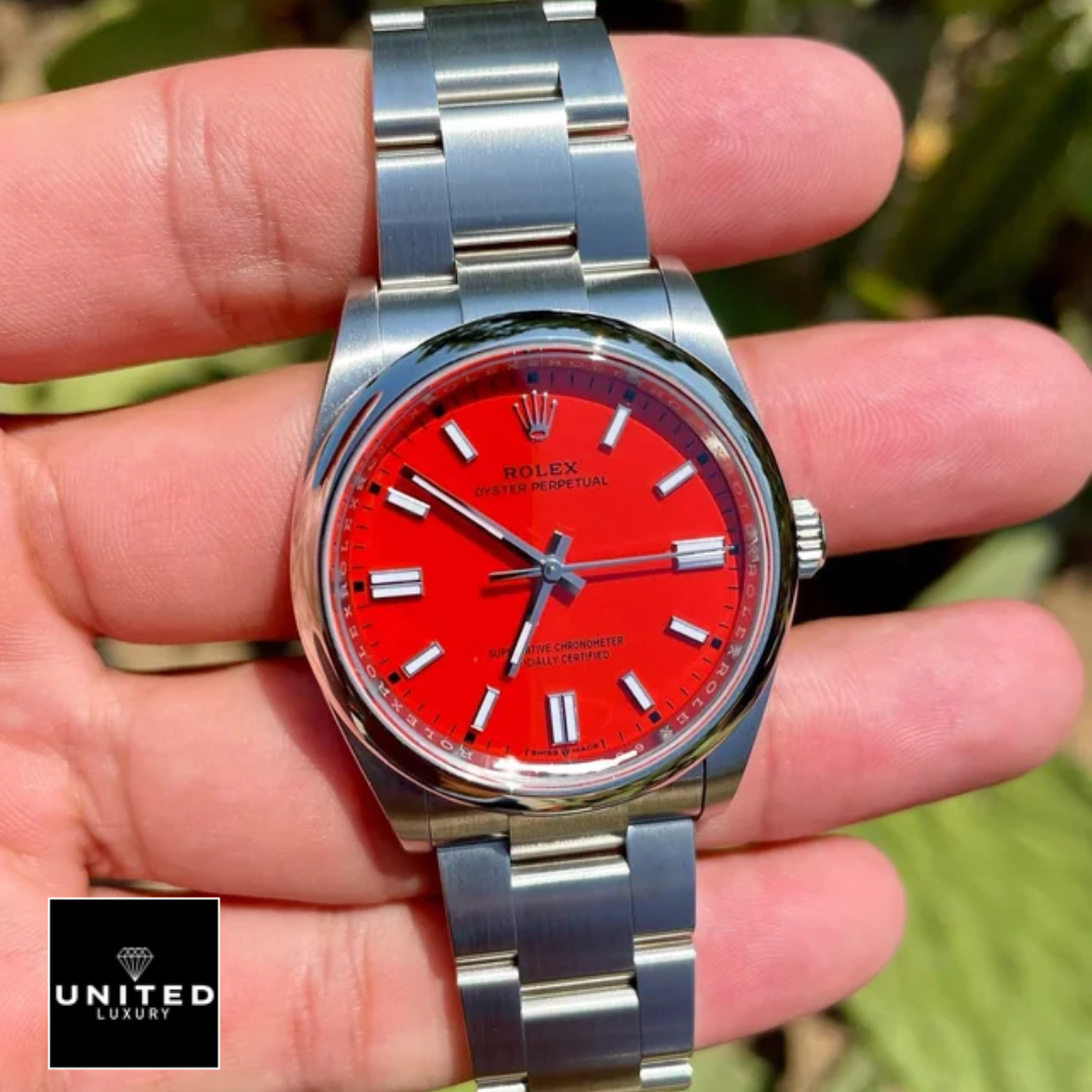 rolex-oyster-perpetual-red-dial-126000-replica